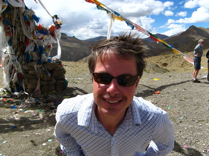 Stare into the swirling light Glenn. You\'re getting sleepy. Pass on way to Lhatse.